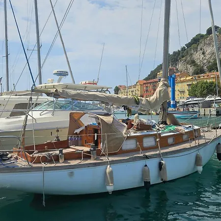 Voilier Santana A Botel *